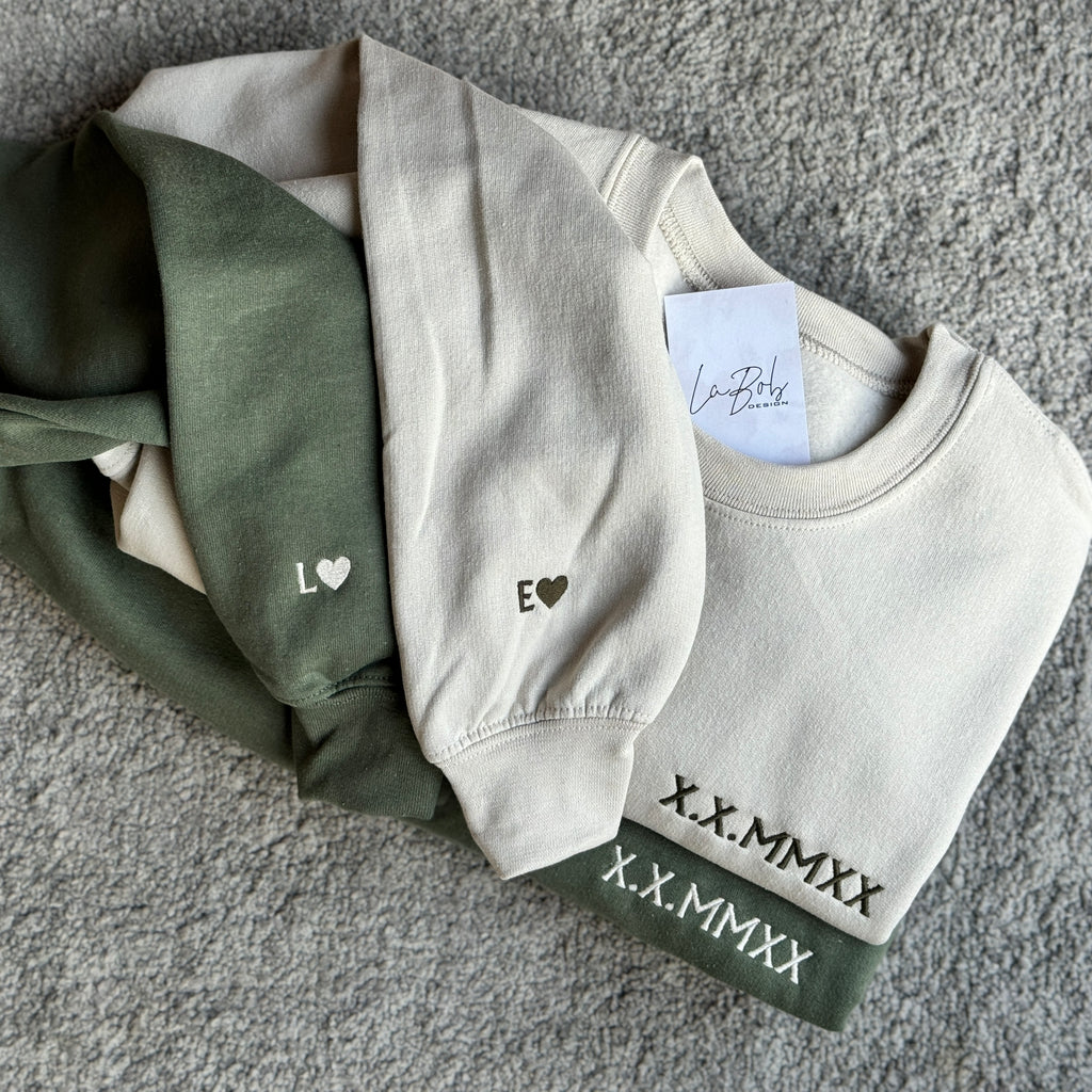 Couple sweatshirt with Roman date